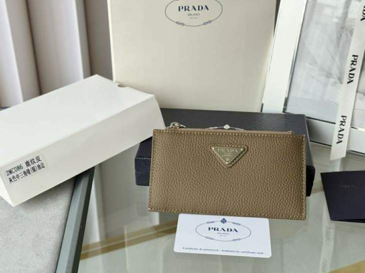 Picture of Prada Wallets _SKUfw215513836fw